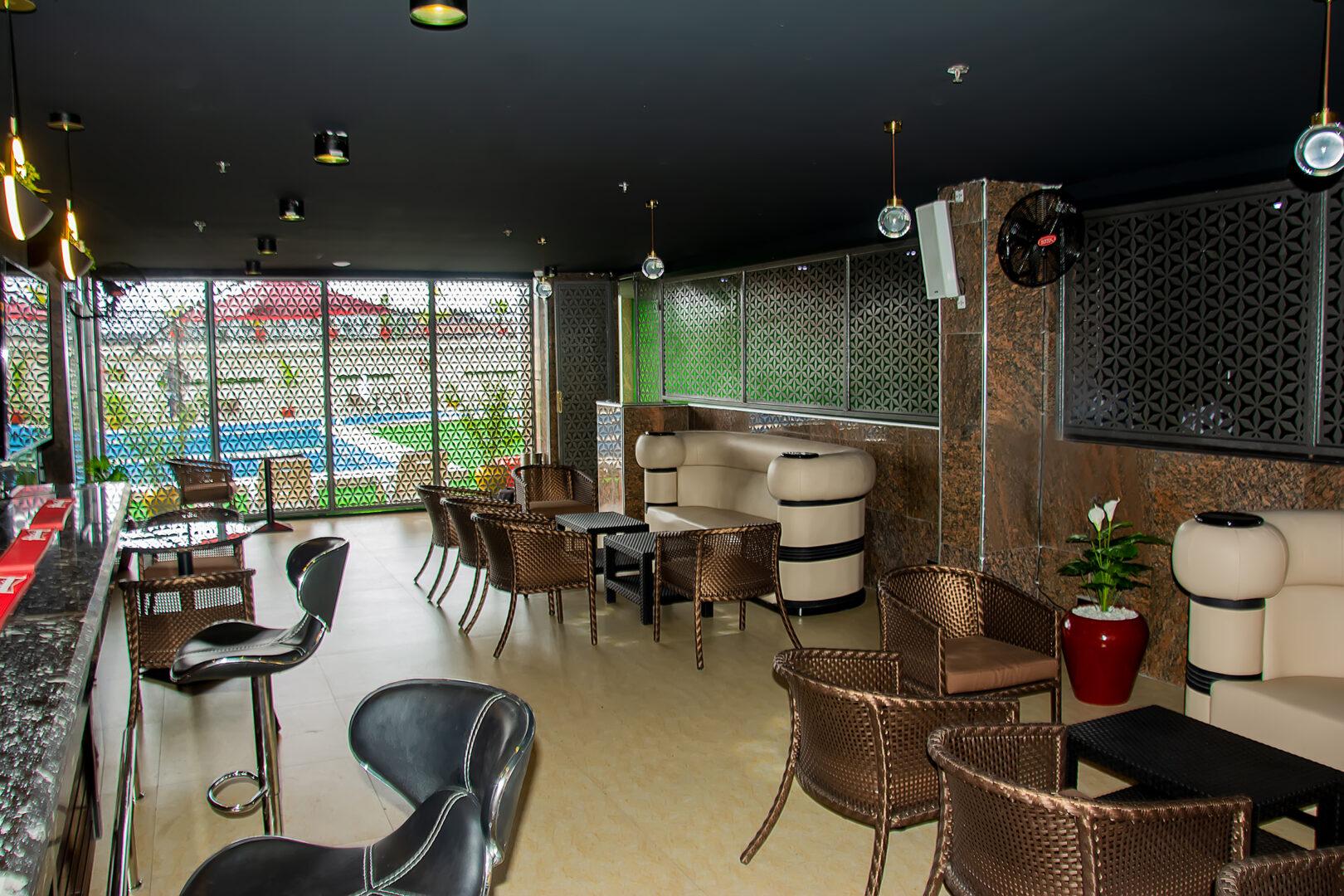 Pool Bar 3